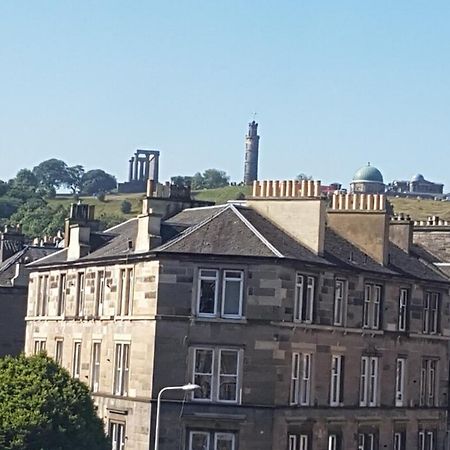 Newly Furnished 2 Bedroom Apartment On Leith Walk エディンバラ エクステリア 写真